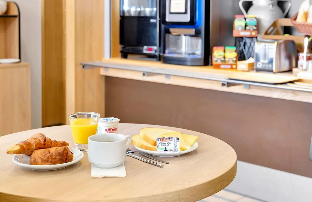 B&B HOTEL Dunkerque Centre Gare-1