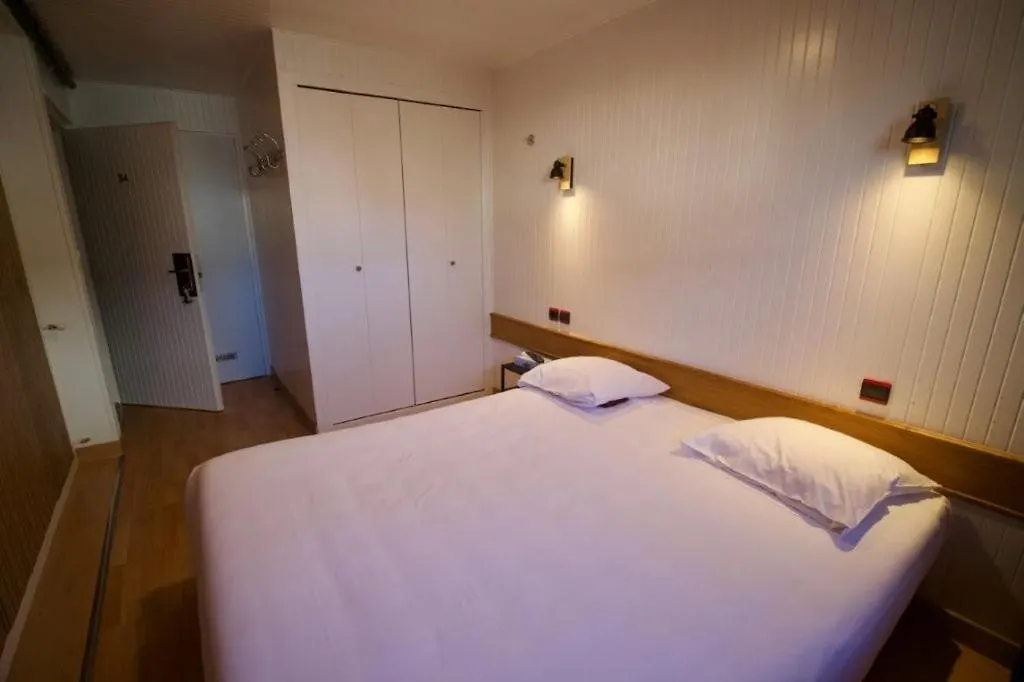 Hotel Arcantis Le Voltaire-1