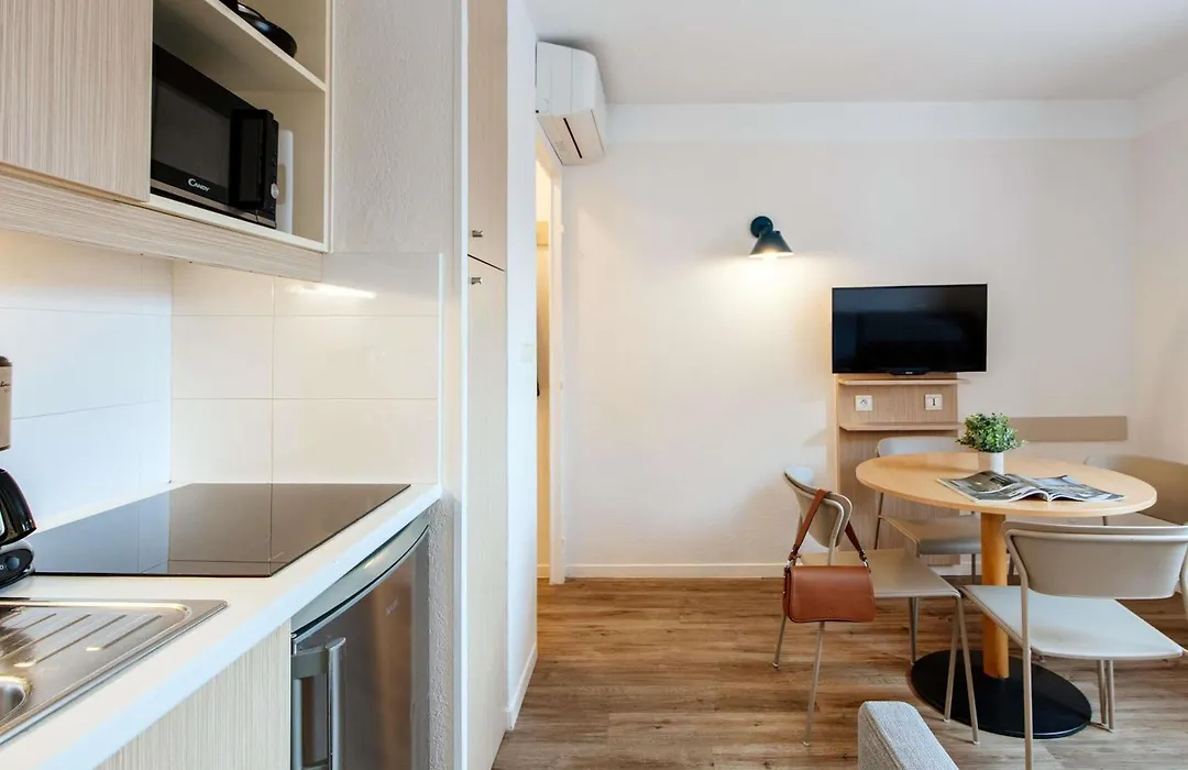 Aparthotel Adagio Access Marseille Prado Périer-1