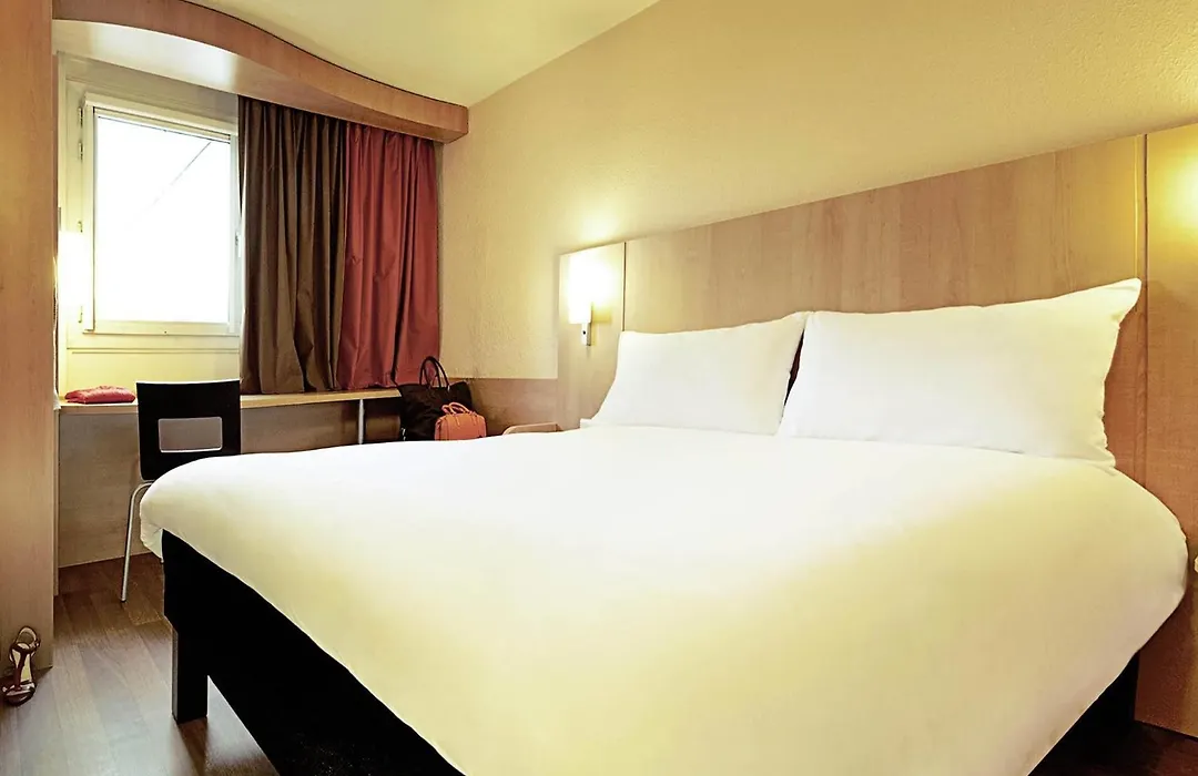 ibis Epinay-sur-Seine-1
