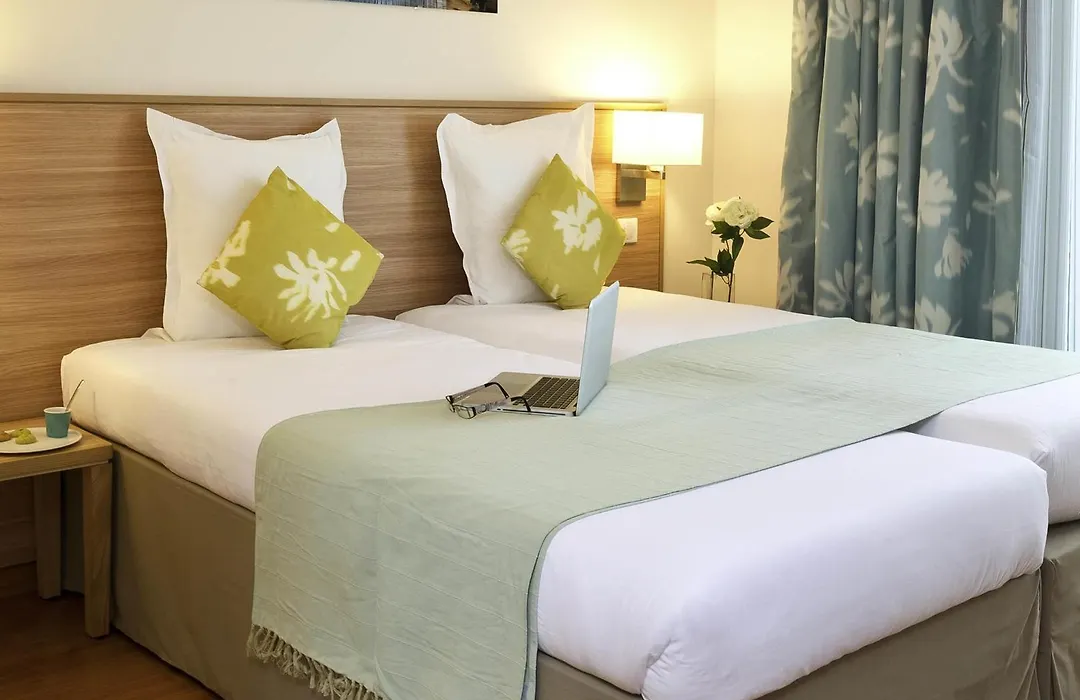 Aparthotel Adagio Paris Vincennes-1