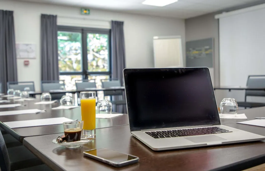 Ibis Brignoles Provence Verte-1
