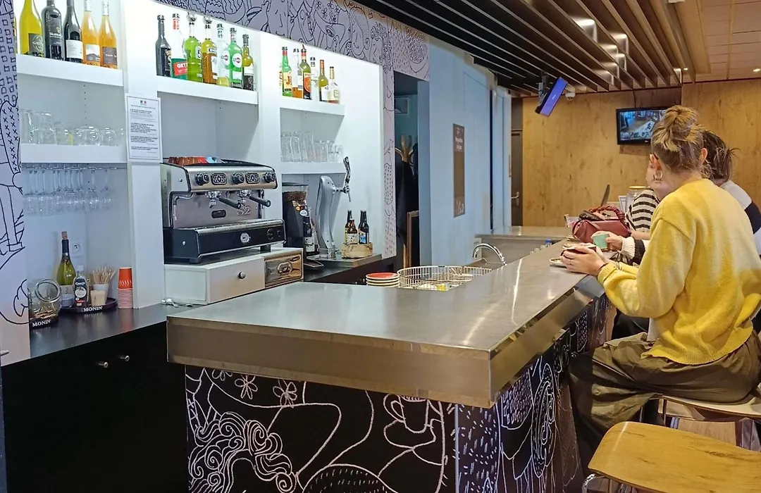 Ibis Aurillac-1