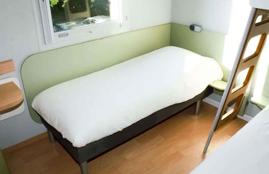 Ibis Budget Saint-Omer Centre-1