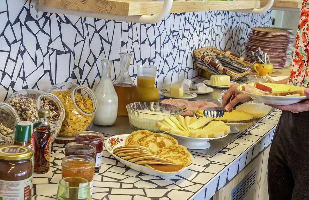 Ibis Styles Salon De Provence-1