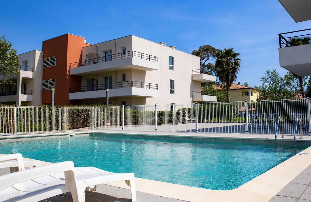 Zenitude Hôtel-Résidences Cannes Mandelieu Confort-1