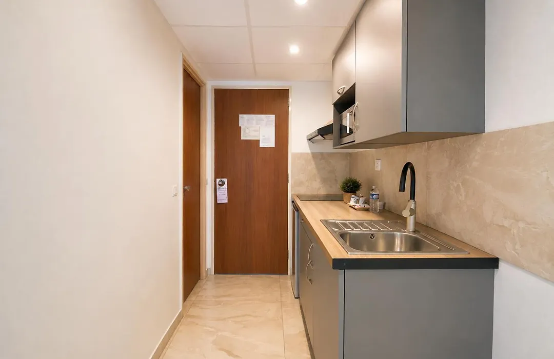 Hôtel Ariane-1