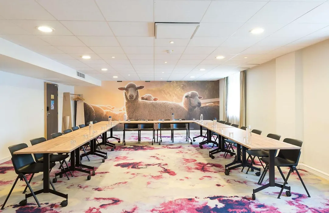 Novotel Saclay-1