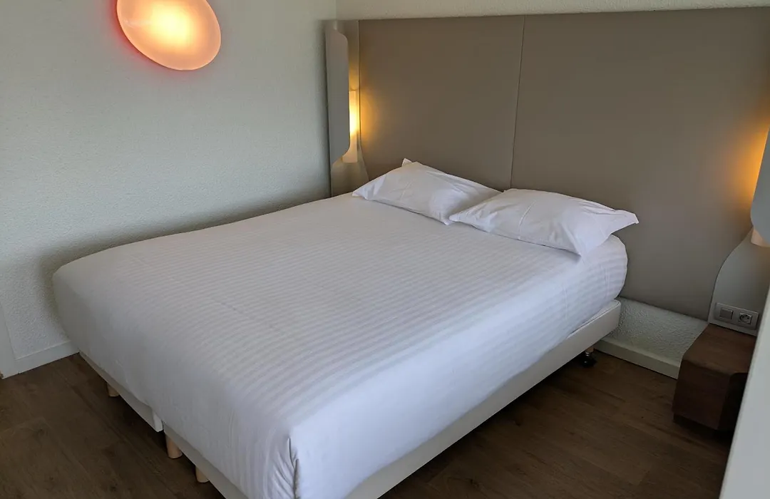 Hôtel Campanile Orléans Nord - Saran-1