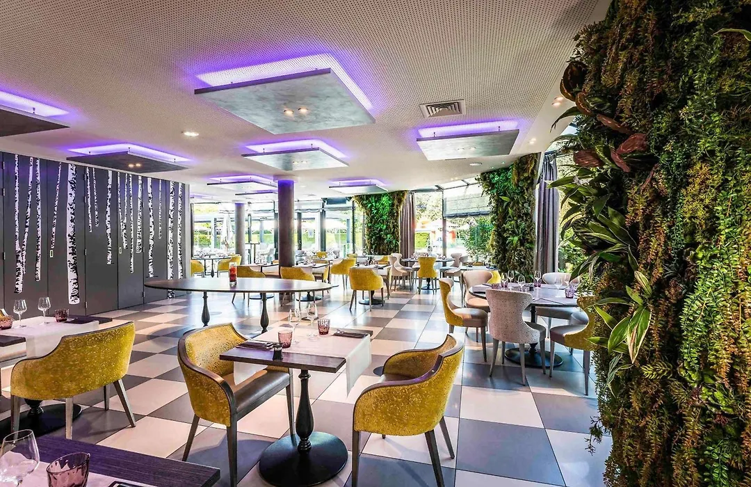 Novotel Orléans Saint Jean de Braye-1