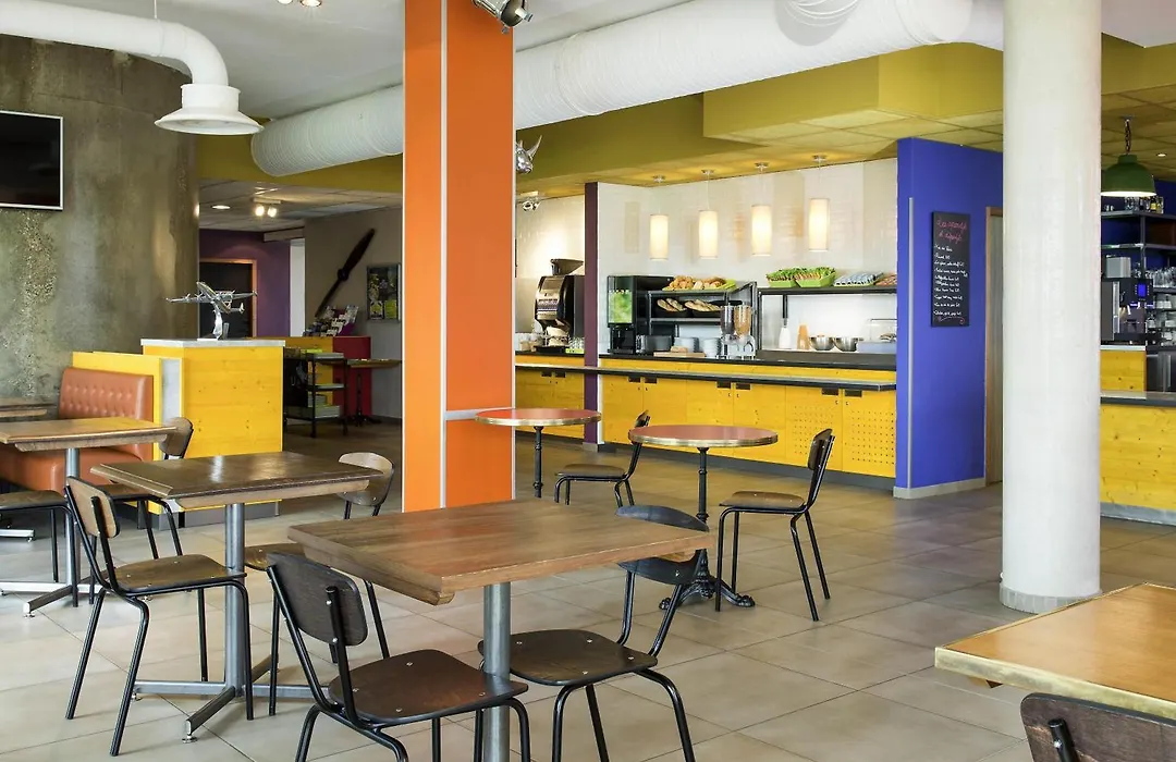 Ibis Budget Aeroport Lyon Saint Exupery-1