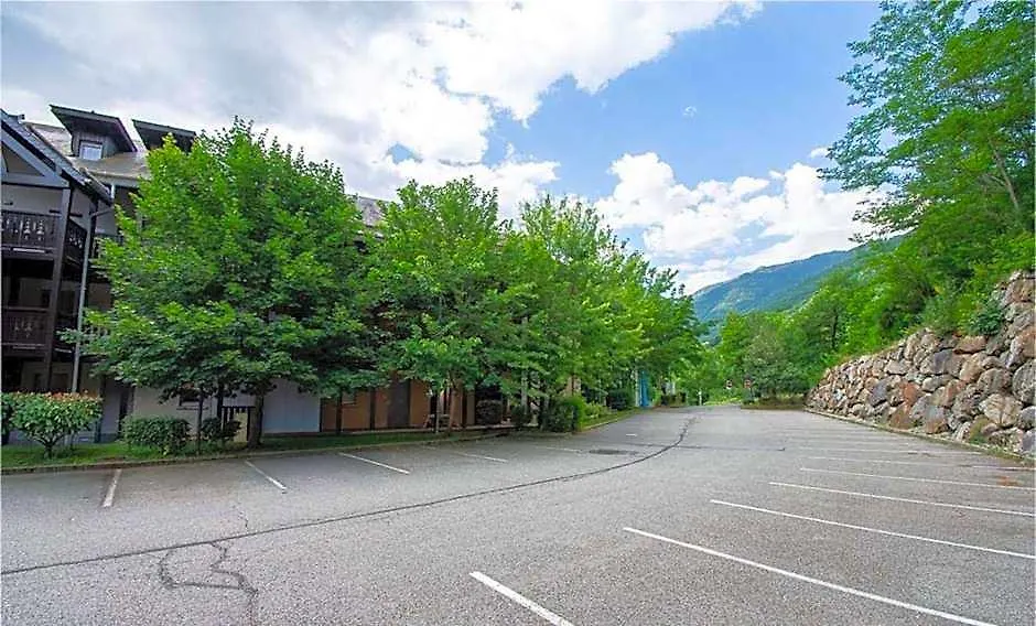 Residence Vacanceole Les Chalets D'Ax-1