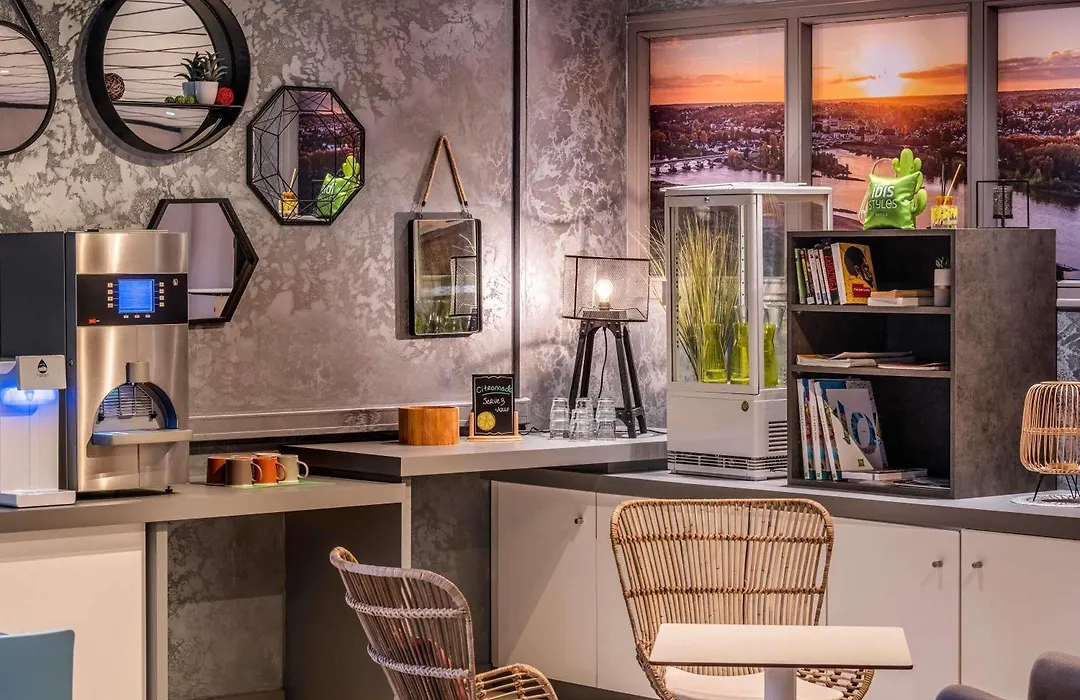 ibis Styles Blois Centre Gare-1