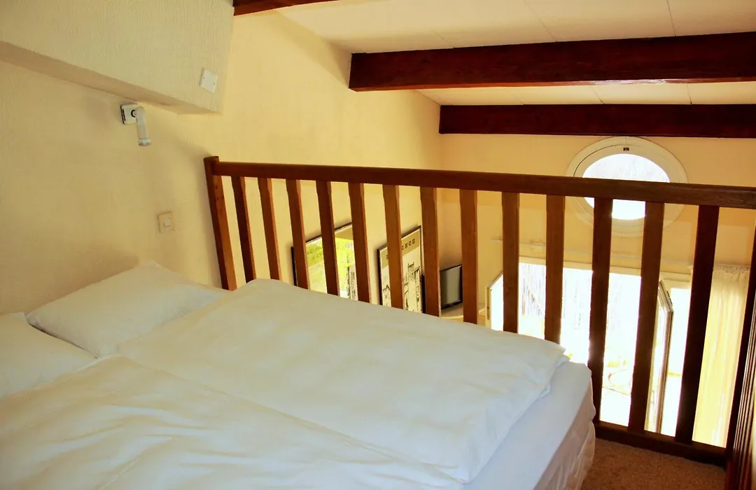 Hotel Lou Paouvadou-1