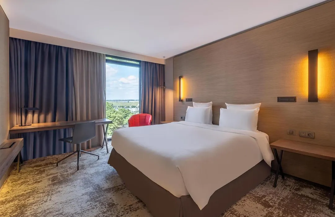 Radisson Blu Cdg Airport Terminal Hotel, Paris-1