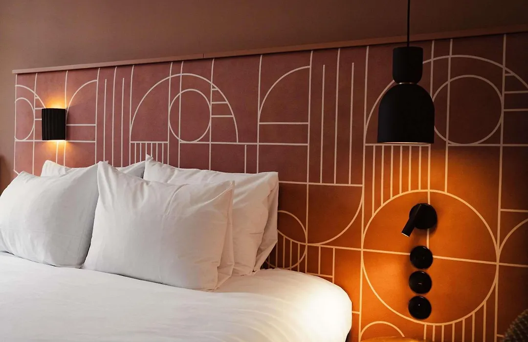 Mercure Paris Opéra Faubourg Montmartre-1