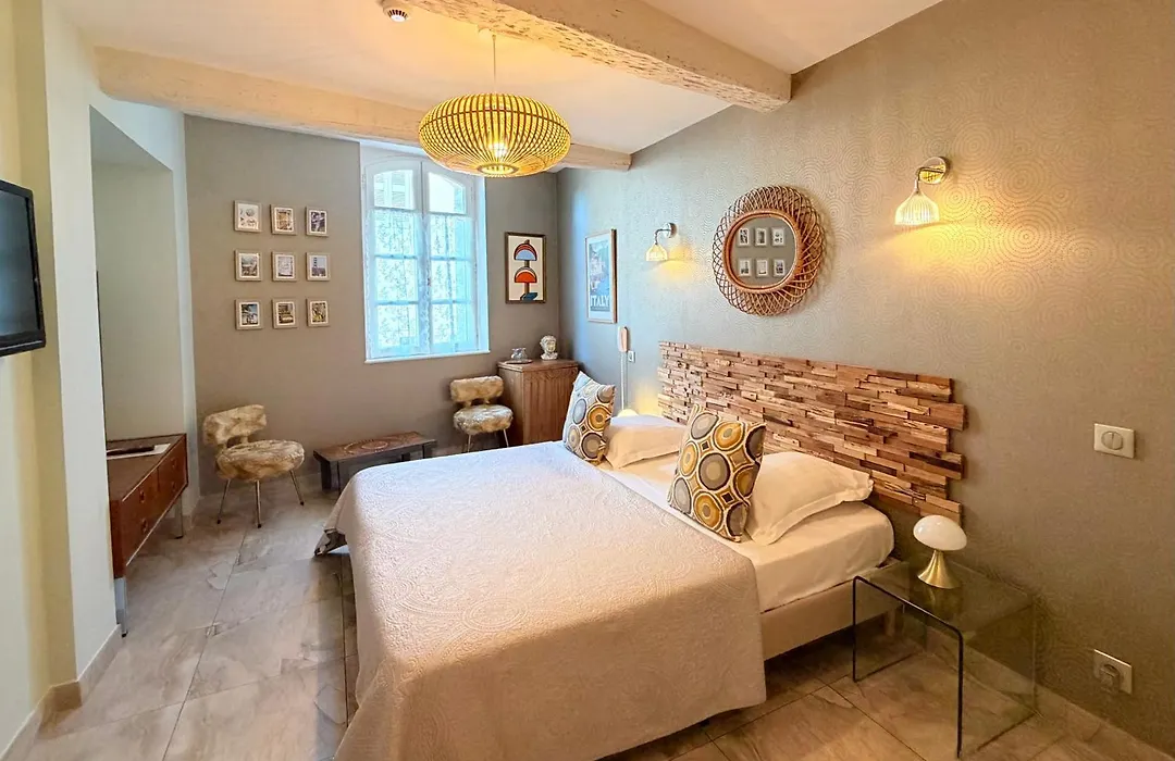 Hôtel La Suite-1
