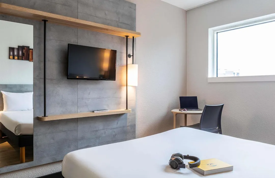 ibis budget Paris Porte de Montreuil-1