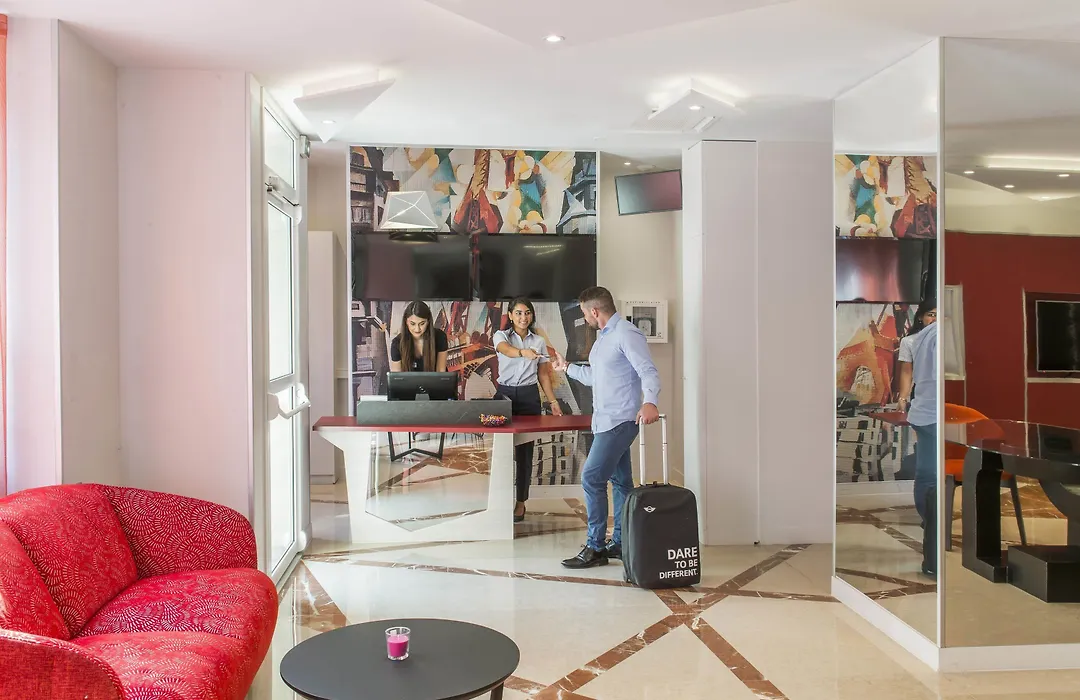 Mercure Paris Pont de Levallois Neuilly-1