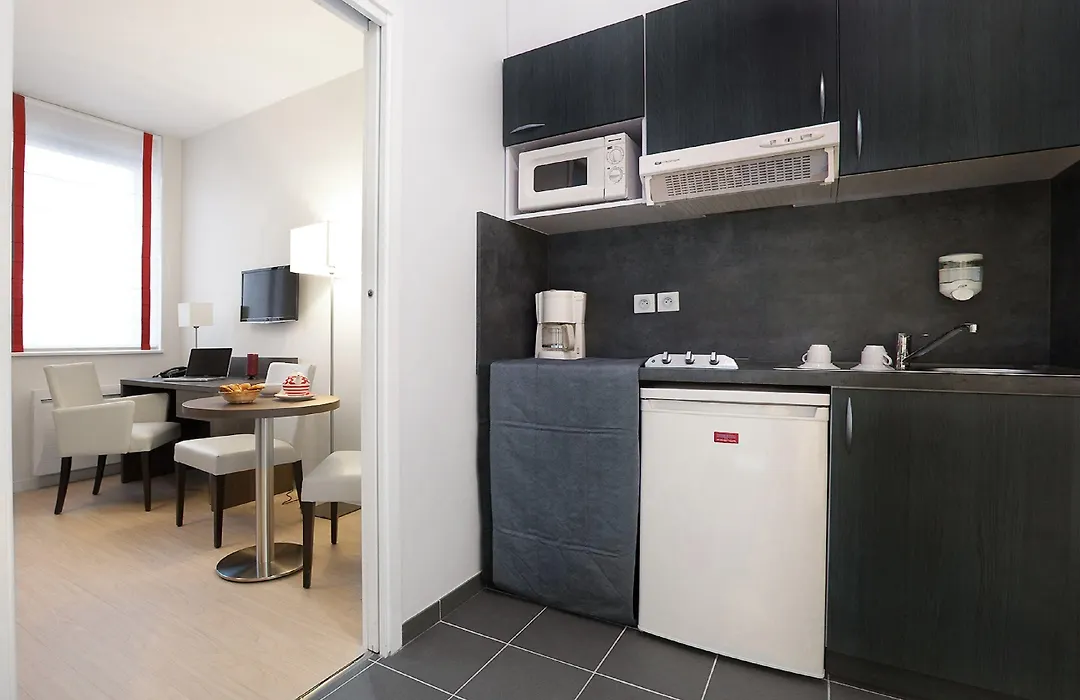 Residhome Reims Centre-1