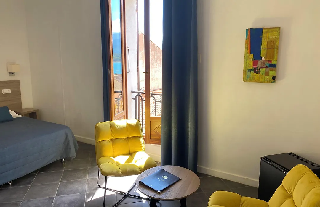Grand Hotel De Calvi-1