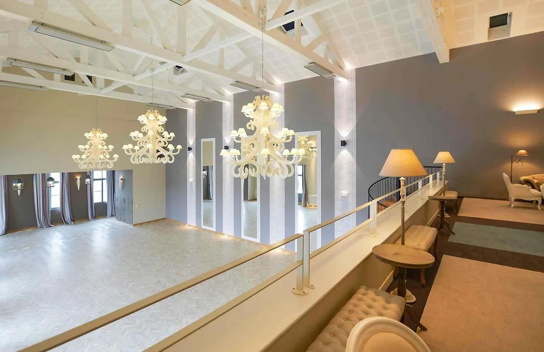Mercure Cholet Centre-1