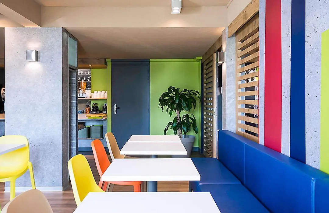 Ibis Budget Granville-1