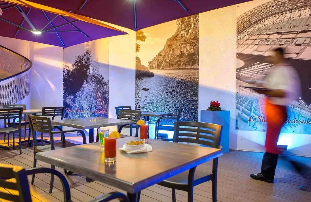 ibis Marseille Timone-1