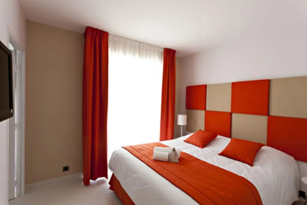 Arthur Properties - Montfleury-1