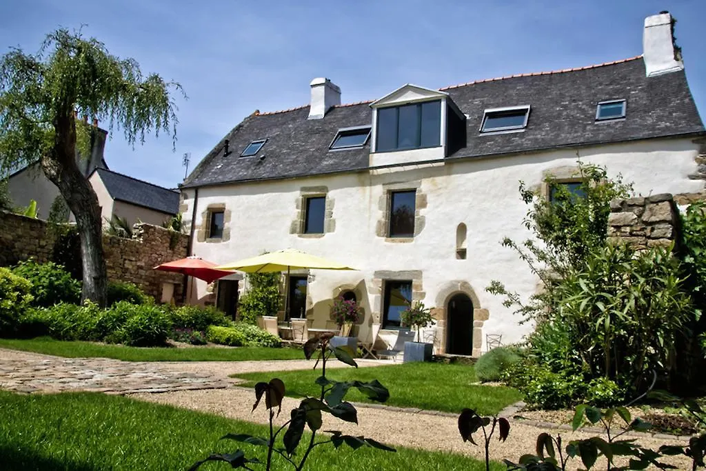 Le Clos St Yves-1
