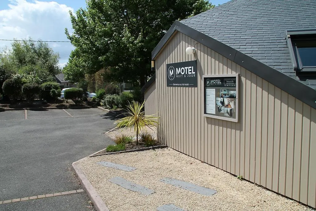 Motel du Val André-1