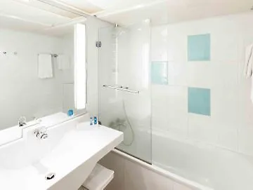 Novotel Orleans Charbonniere-1