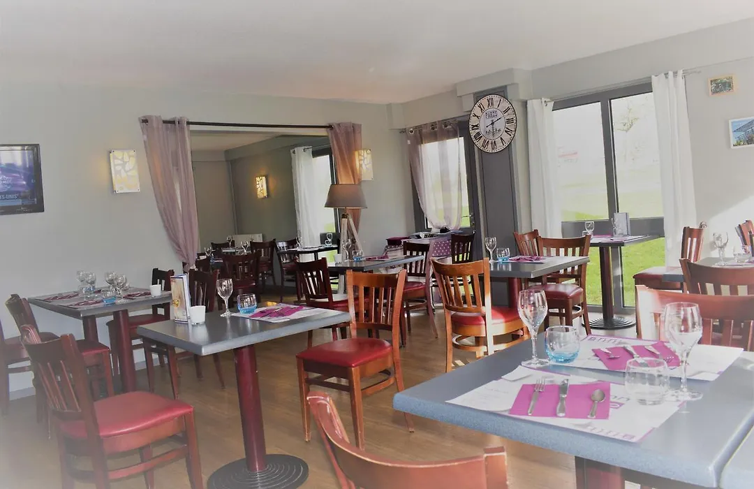 Hôtel Inn Design&Restaurant Châteaubriant-1