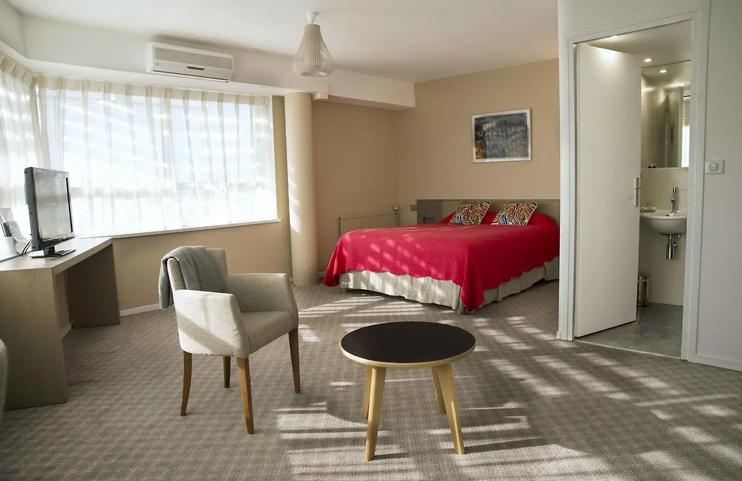 Hotel Biarritz Atlantique - Lycée Hotelier - Management School-1