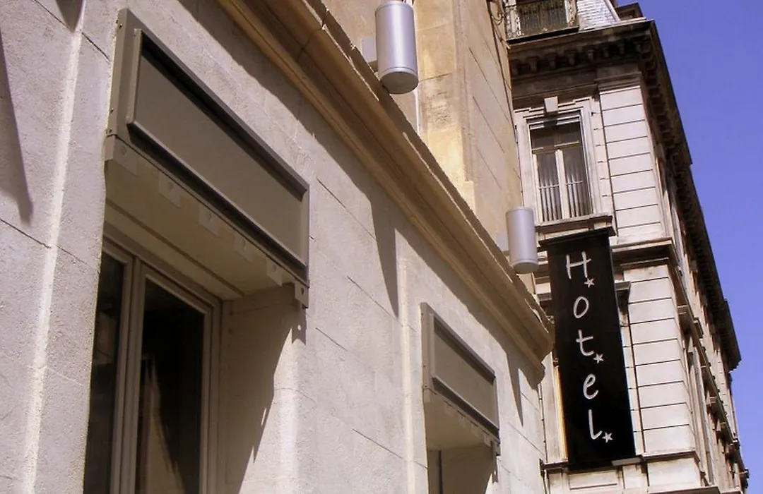 Adonis Marseille Vieux Port - Hotel Du Palais-1