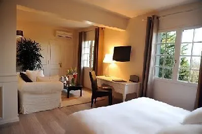 Hotel Le Vallon De Valrugues Saint Remy De Provence-1