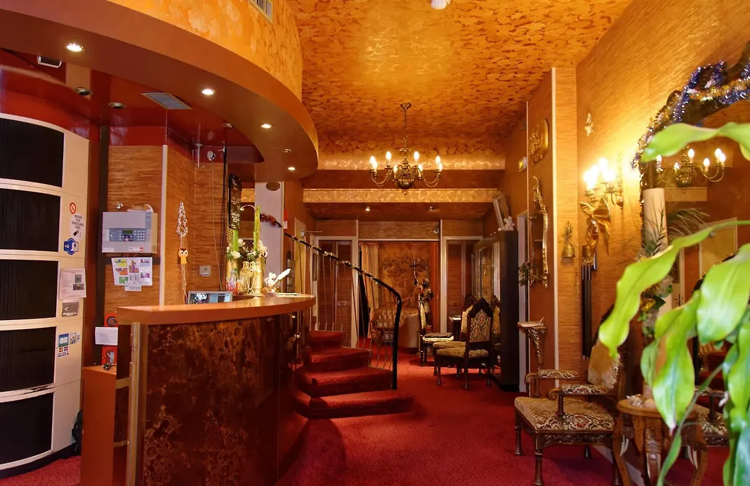 Trianon Grenoble Centre-1