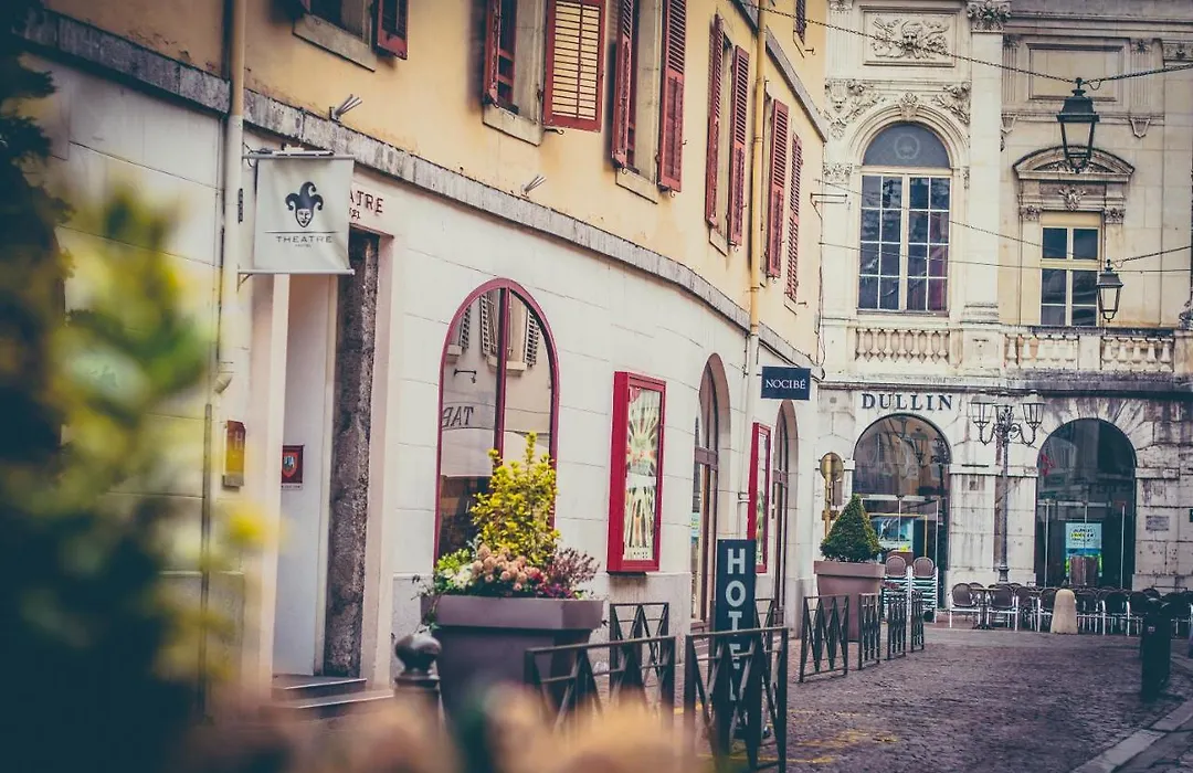 Théâtre Hôtel Chambéry-1