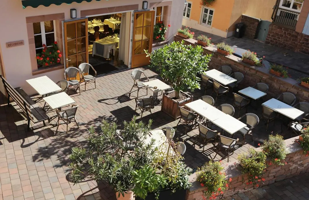 Hotel Restaurant 3 Chateaux-1