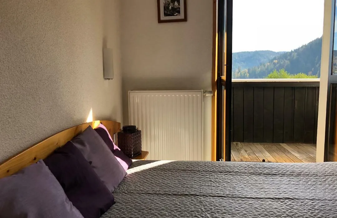 Le Chalet au bord du lac-1