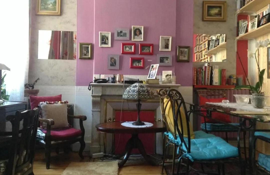 Le Salon Des Muses-1