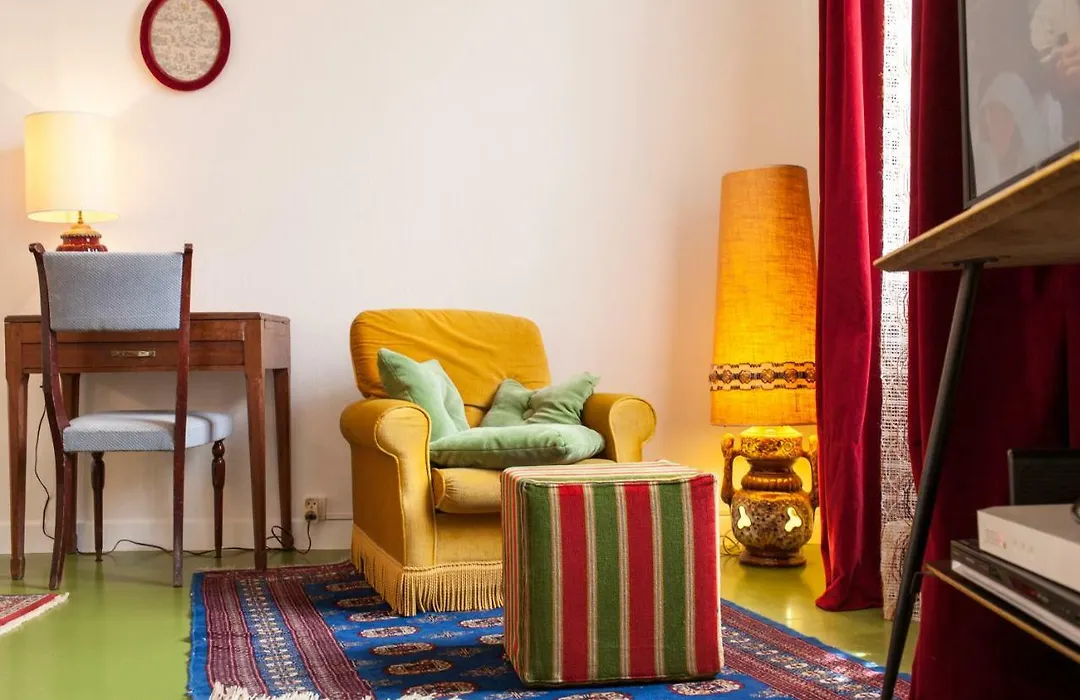 46Fm : Montauban Guest House-1