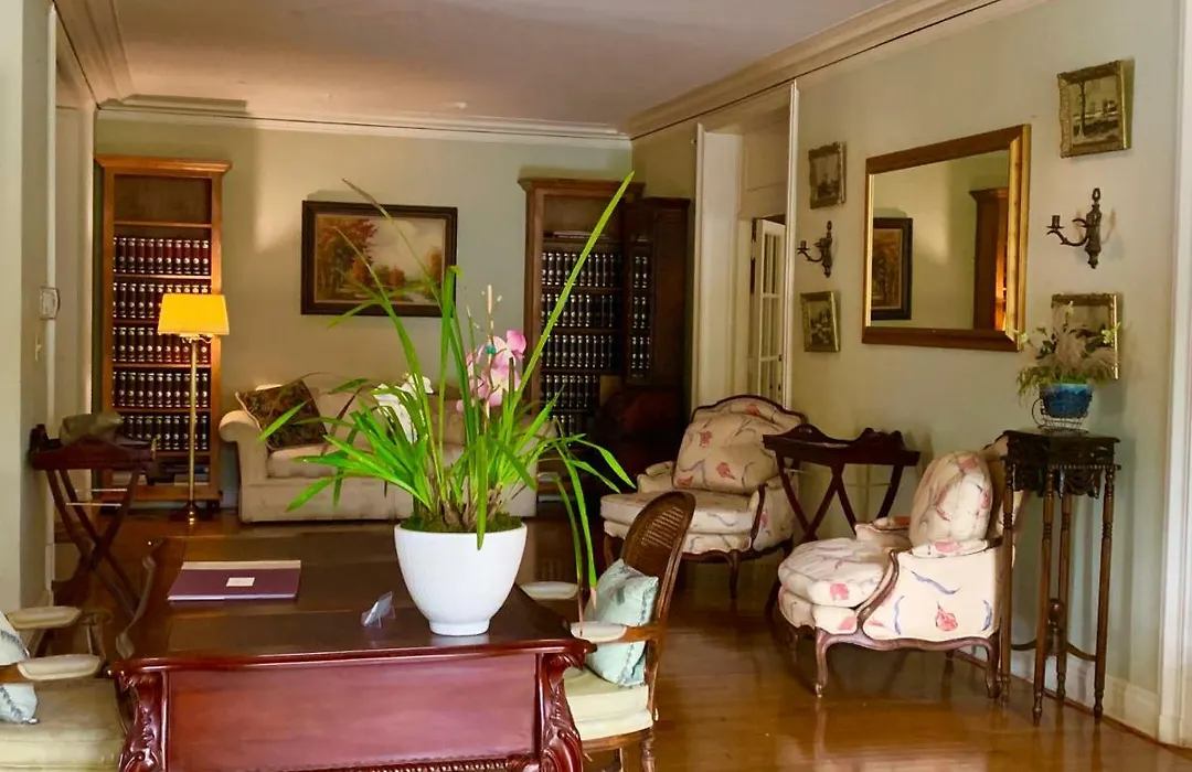 Historic Mansion In Montecito-1
