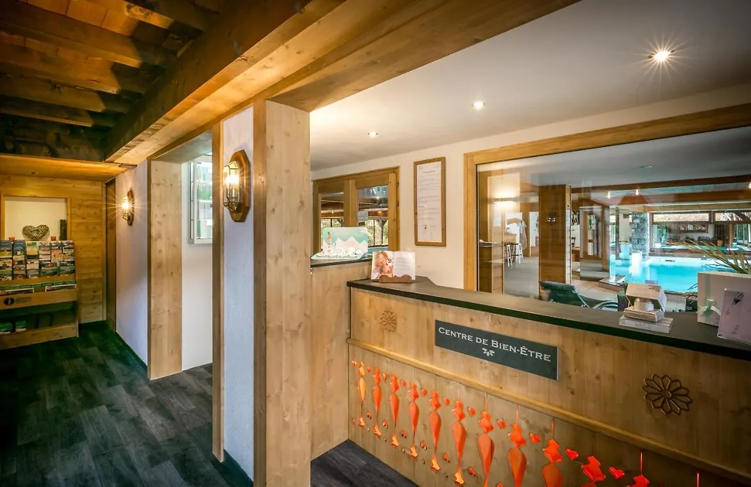 Hotel & Spa Le Dahu-1