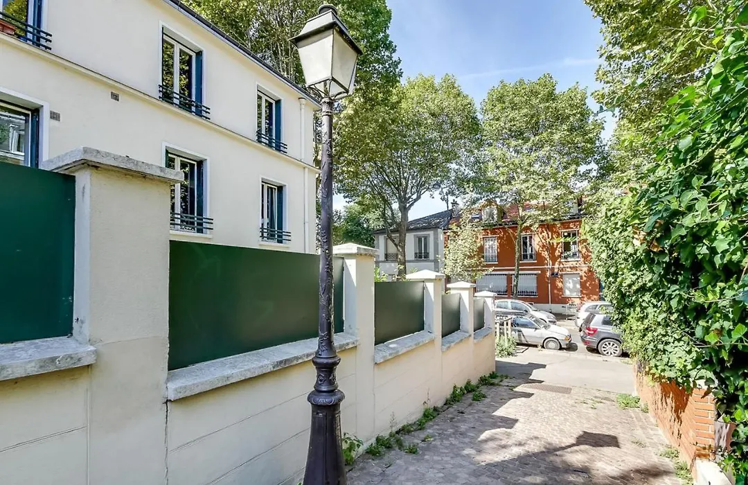 Guestready - Beautiful Stylish Villa In 19Th Near Parc Des Buttes Chaumont-1
