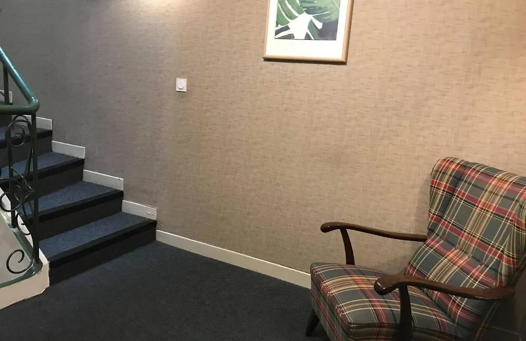 L'Annexe Plaisance - Hôtel Non Climatisé-1