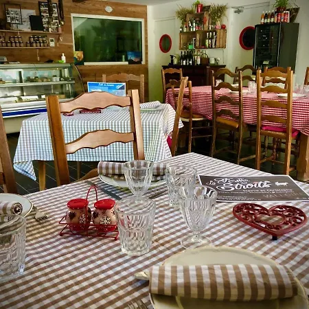 La Ferme des Étroits-3