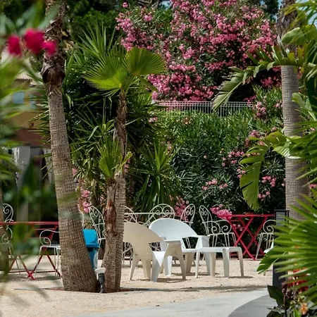 Résidence Agathéa - Esprit Hôtel - Centre Port - Cap d'Agde-2