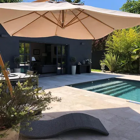 Patio 127-2