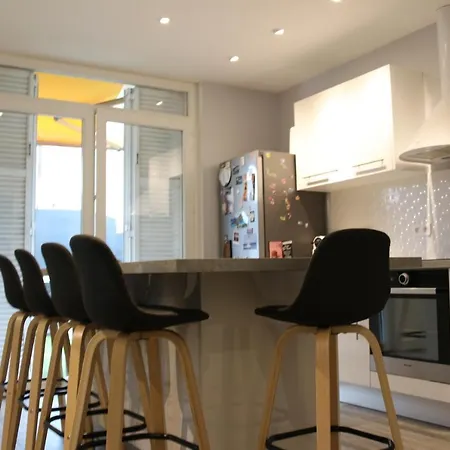 L Ensoleillee Maison 2 Chambres-Private House Cannes-3